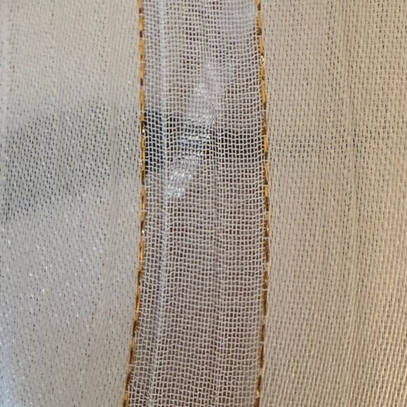 Autres Filles Black & White Floral Blouse w/ Thin Gold Metallic Stripe, Large - Picture 8 of 10